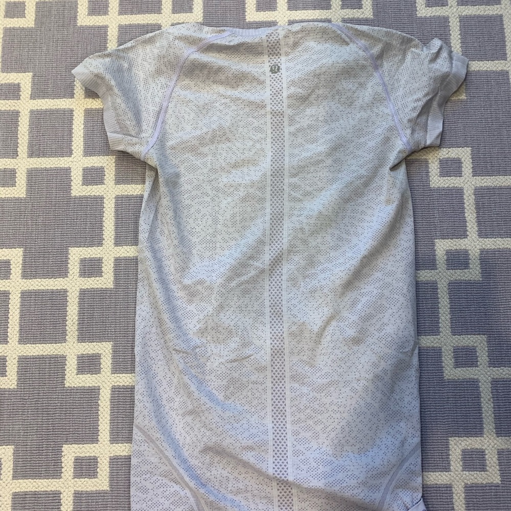 Run Swiftly Tee. Size 6 - image 2